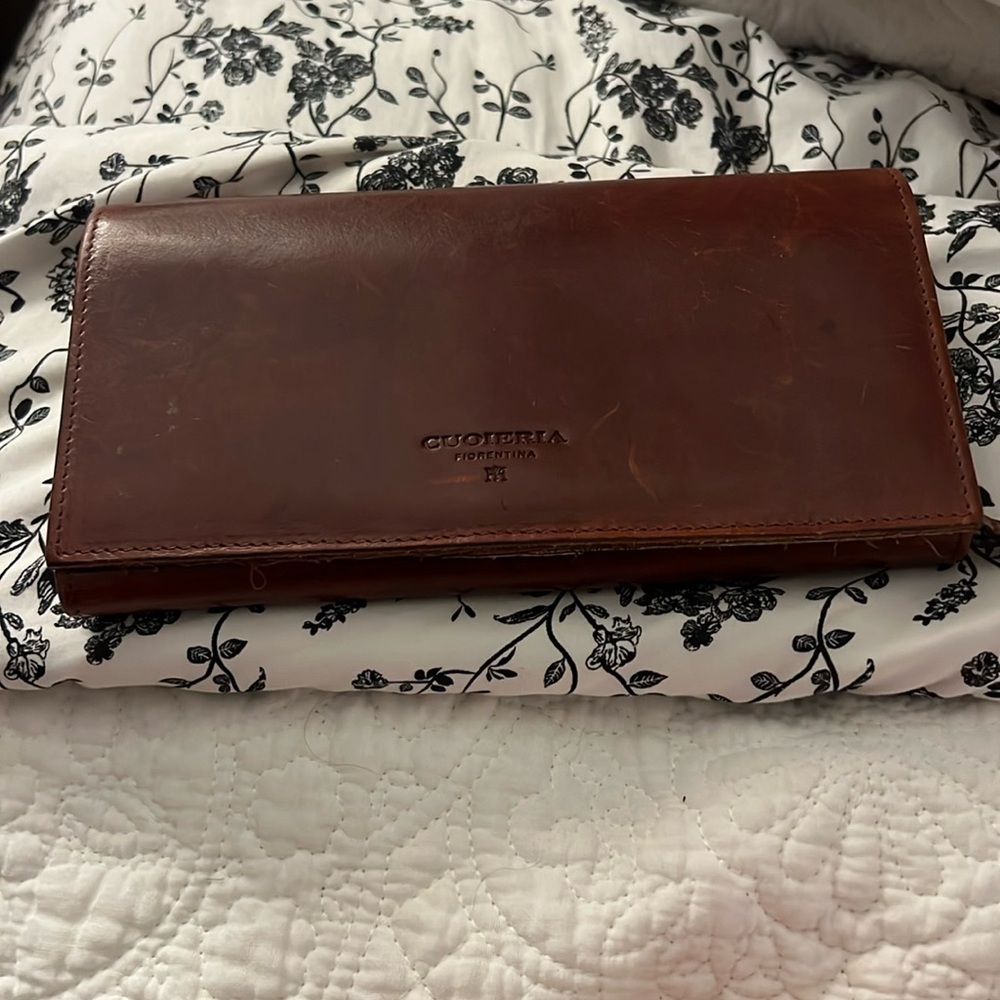 Cuoieria Florentina Leather wallet. EUC Vera Pelle